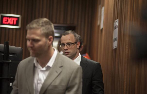 El juicio a Oscar Pistorius se reanuda tras un receso de casi tres semanas