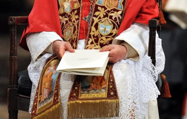El Papa sufre "vergüenza y humillación" por los casos de los curas pederastas