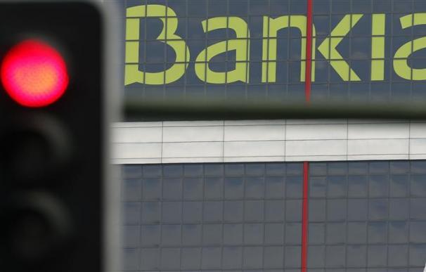Los accionistas de Bankia encaran una difícil batalla legal
