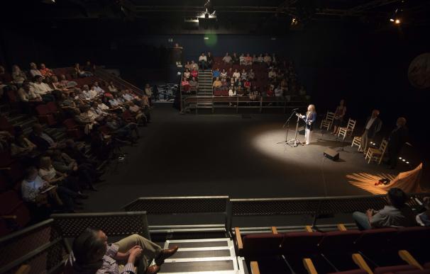 Teatro Salvador Távora reabre bajo un modelo de cooperativa mixta y la aportación de actividades culturales