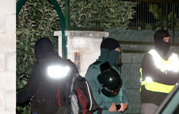 Siete detenidos en País Vasco y Navarra relacionados con la red Askapena