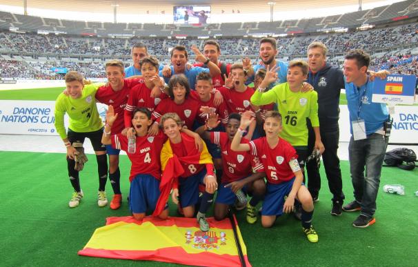 España vence a Brasil y se cuelga el bronce en la Danone Nations Cup