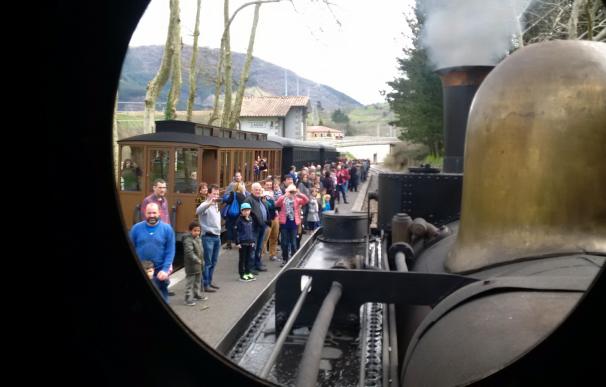 El Museo Vasco del Ferrocarril registra un nuevo récord de viajes en sus trenes históricos con 14.963 personas