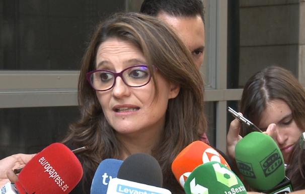 Mónica Oltra dice que Gobierno valenciano está blindado al margen de la posición del PSOE sobre Rajoy