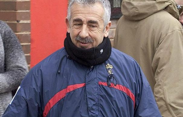 El entrenador del Sporting dice que el Almería juega mejor que lo que indica su clasificación