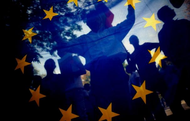 La CE informa de indicios de ilegalidad en la expulsión de gitanos de Francia