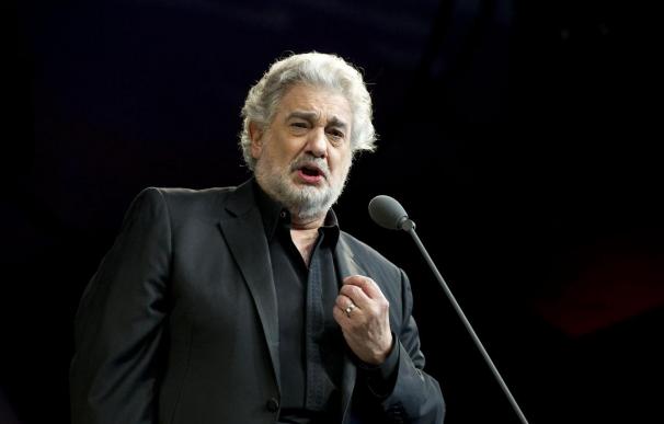 Plácido Domingo renueva su contrato como director de la ópera de Los Ángeles