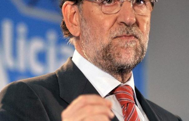 Rajoy cree que sobra demagogia respecto a la inmigración y apuesta por la "firmeza"