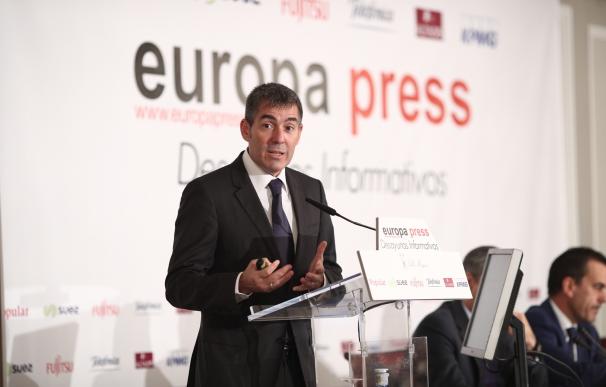 Clavijo aprecia "un parón de las inversiones en Canarias" por la falta de gobierno en España