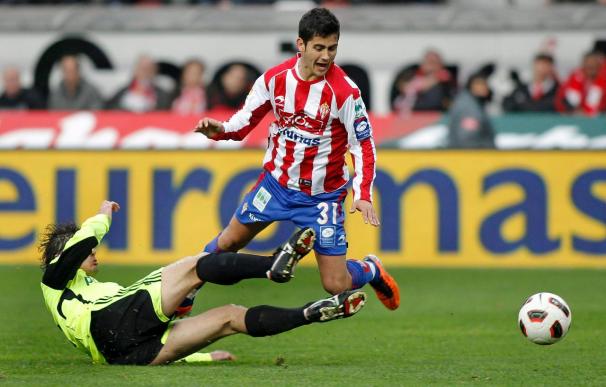 Nacho Cases es duda en el Sporting para jugar en Villarreal