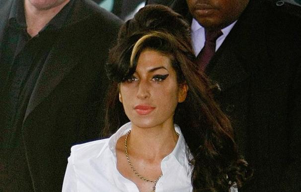 La madre de Amy Winehouse cree que su hija se ha reencarnado en una mariposa