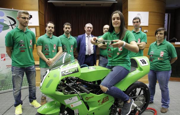 Estudiantes de la Escuela de Ingeniería de Bilbao compiten con su prototipo de moto en el MotoStudent
