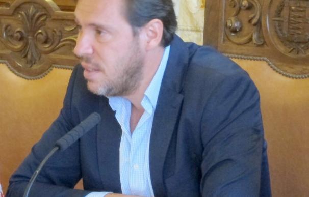 Alcalde de Valladolid cree que "ha ganado la abstención" y felicita a Rajoy por lograrla "sin despeinarse"