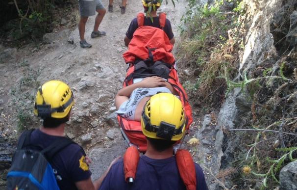 Rescatada una excursionista accidentada en la ruta entre El Bosque y Benamahoma