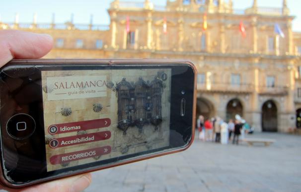 Salamanca invita a pasear por una ciudad accesible