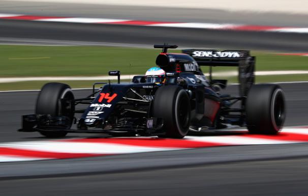 GP de Malasia, en directo: Alonso y Sainz, a por la remontada