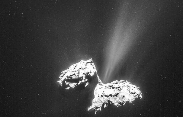 Aludes causan los estallidos de polvo en los cometas