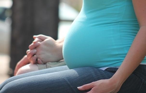 La mitad de las CCAA ponen problemas a enfermeras y fisioterapéuticas cuando se quedan embarazadas, según SATSE