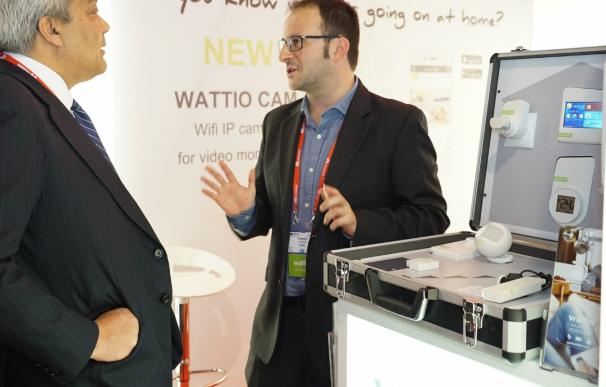 La firma vasca Wattio presenta dos prototipos para detectar humo e inundaciones en el Congreso de Internet de las Cosas