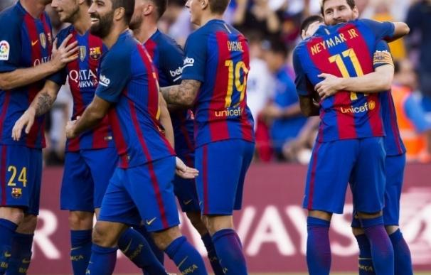 El Barcelona golea en el retorno con tanto de Messi
