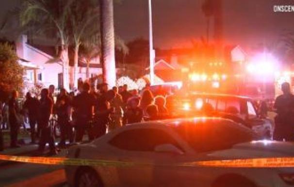 Tres muertos en tiroteo en un restaurante de Los Angeles