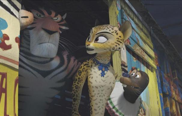 Las bestias de "Madagascar 3" invaden el paseo de la Croisette en Cannes