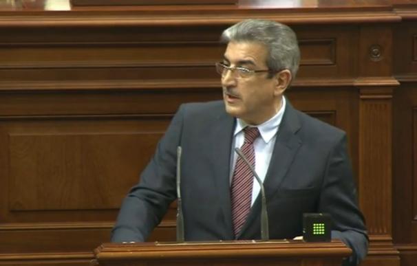 Rodríguez (NC) exclama al Gobierno de Canarias: "¡Basta ya de tantos insultos y crispación!"