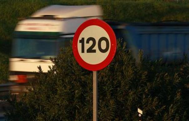 El Gobierno vuelve a fijar en 120 km/h el límite de velocidad