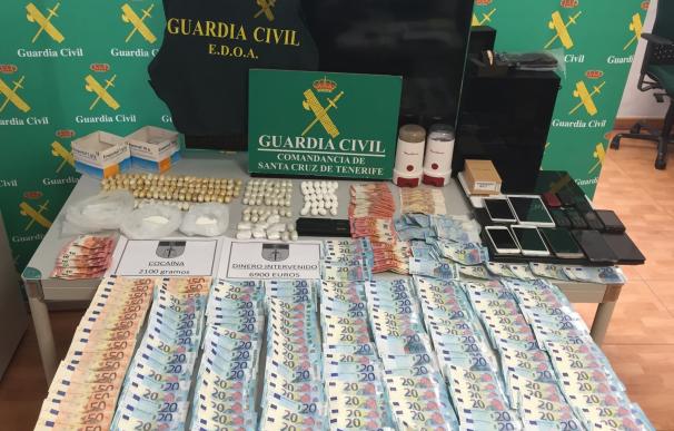 La Guardia Civil desarticula en Tenerife una red internacional de tráfico de heroína y cocaína