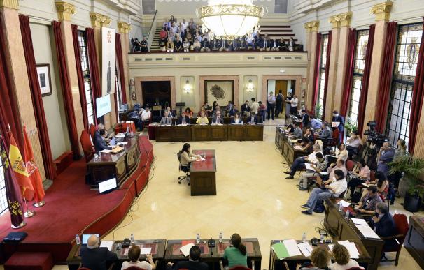 Ballesta llama al consenso y propone a la oposición seis acuerdos estratégicos para el futuro de Murcia