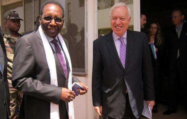 Margallo garantiza al presidente Traoré que España estará "completamente al lado" de Malí, "deseando ayudar"