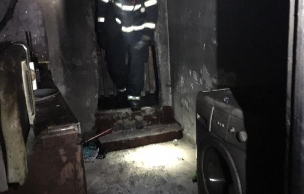 Extinguido un incendio en una vivienda unifamiliar de Algeciras