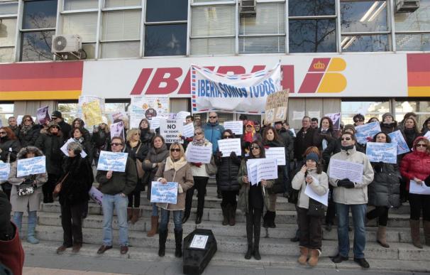 Sindicatos de Iberia califican el ERE de "fraude"