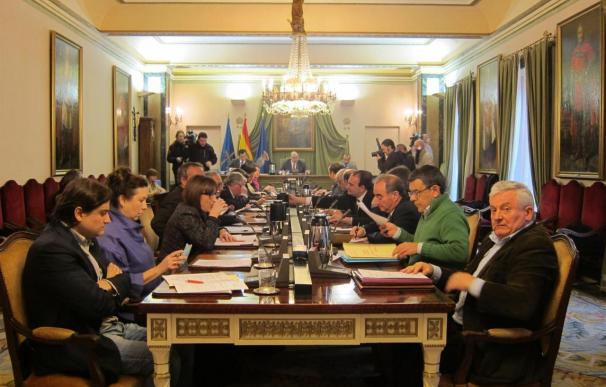 El ayuntamiento de Oviedo, con los votos del PP y Foro, rechaza cobrar el IBI a la Iglesia