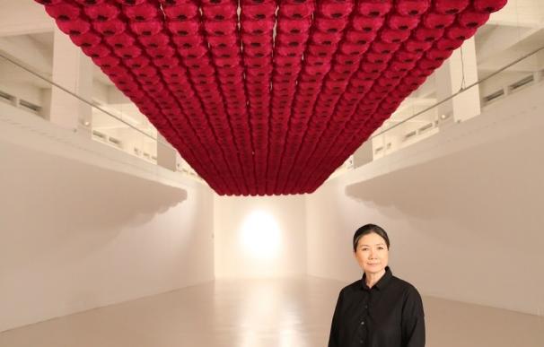 La artista coreana Kimsooja lleva al CAC Málaga una instalación donde reflexiona sobre la condición humana