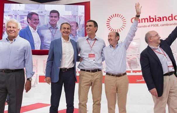 Los cinco Secretarios Generales del PSOE durante la democracia.