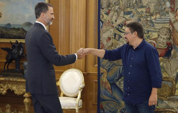 El Rey sostiene que la situación respecto a Cataluña tiene que "mejorar y cambiar", según En Comú
