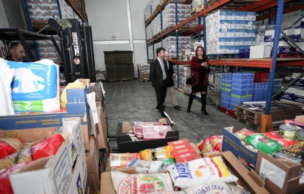 Alonso ve "fundamental" la labor del Banco de Alimentos de Tenerife para luchar contra la crisis