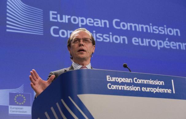 El comisario europeo de Fiscalidad, Algirdas Semeta, durante la rueda de prensa en que se ha presentado la propuesta europea de Tasa sobre Transacciones Financieras.