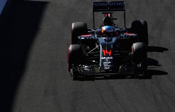 Alonso en el circuito de México.