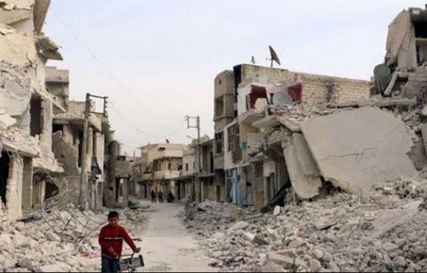 EEUU y Reino Unido amenazan a Siria y Rusia con sanciones si siguen los bombardeos en Alepo