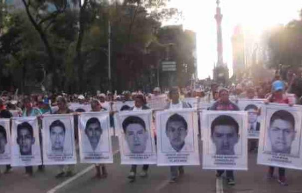 Hallan seis fosas con cuerpos cerca de Iguala donde desaparecieron 43 jóvenes