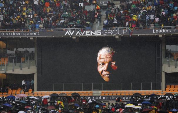 Concluye la ceremonia religiosa en honor a Nelson Mandela
