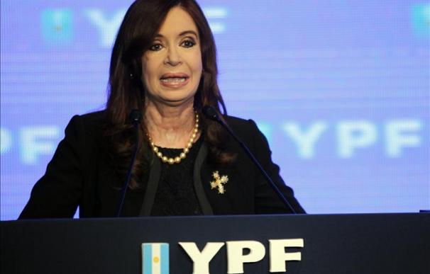 La presidenta argentina, Cristina Fernández de Kirchner, en la presentación de los planes de inversión de YPF.