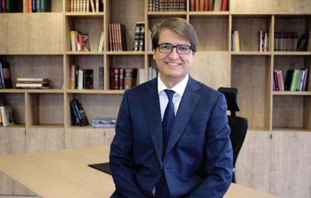 La consultora Grant Thornton nombra presidente de la firma en España a Alejandro Martínez Borrell