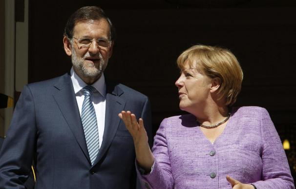 Merkel recibe a Rajoy en la Cancillería con motivo de la cumbre bilateral