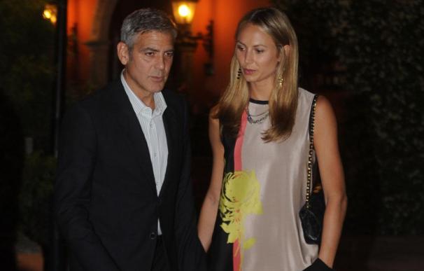 George Clooney ya vive con Stacy Keibler