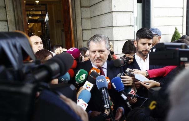 Méndez de Vigo asegura que la LOMCE "no se va a derogar" porque un pacto "no significa enterrar nada"