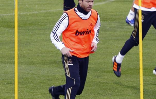 Xabi Alonso no se entrena con el Real Madrid y Di María ya toca balón