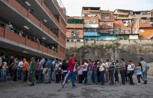 El vicepresidente venezolano celebra la masiva participación popular en los comicios